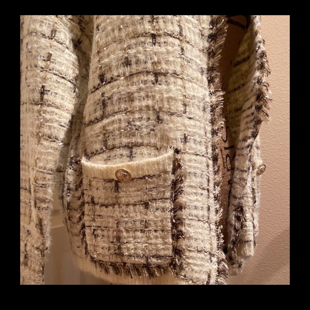 Women's Cream Tweed Jacket - Picture 6 of 8